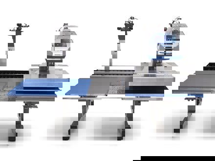 Hotronix Dual Air Fusion IQ Heat Press closed straight on